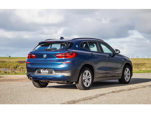 BMW X2 xDrive25e Executive 2022 Hybride Benzine 9