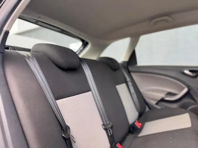 SEAT Ibiza ST 1.2 TSI Style 2013 Benzine 14