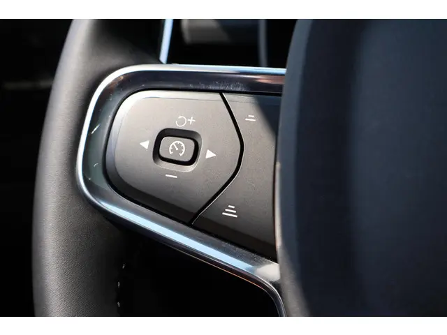 Volvo C40 Recharge Ultimate 69 kWh 2022 Elektrisch 33