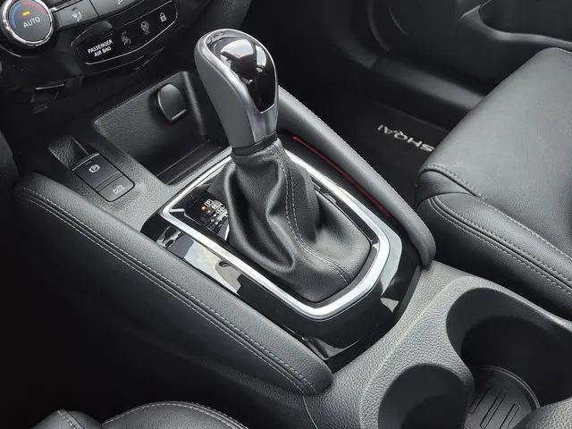 Nissan QASHQAI 1.3 DIG-T Tekna 2020 Benzine 25