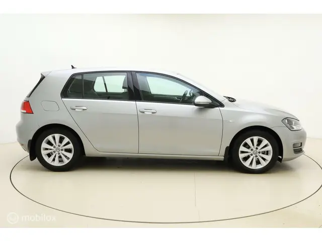 Volkswagen Golf 1.0 TSI Comfortline 2017 Benzine 6