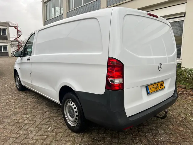 Mercedes-Benz Vito 3