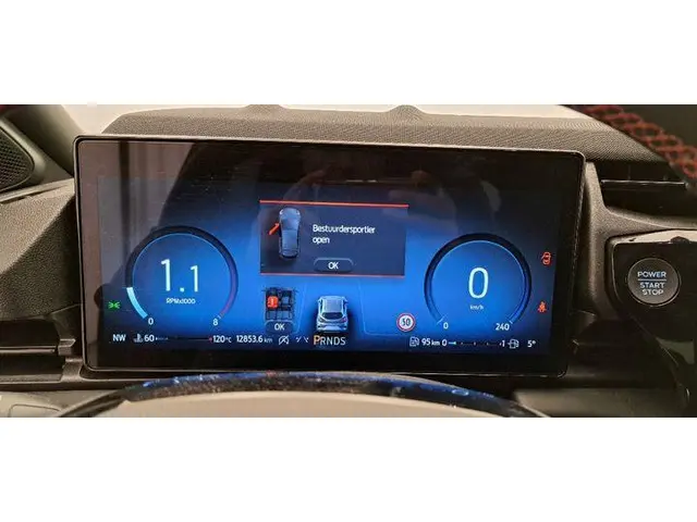 Ford Puma 1.0 EcoBoost Hybrid ST-Line X 2024 Benzine 14