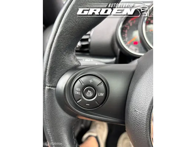 MINI Clubman 1.5 Cooper Business 2016 Benzine 26