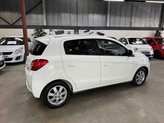 Mitsubishi Space Star 3