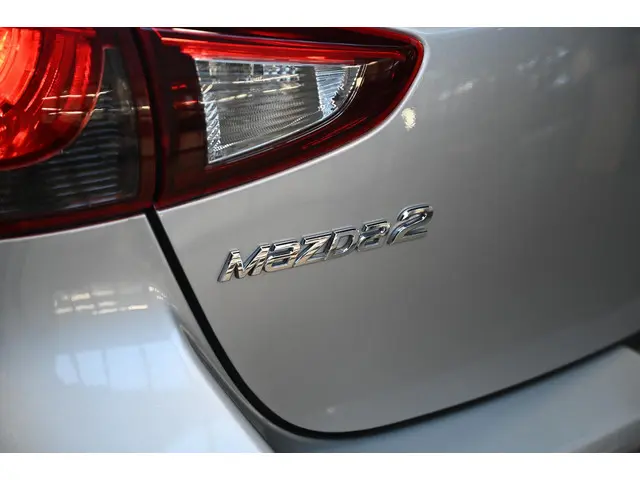 Mazda 2 Skyactiv-G 90 5MT Dynamic+ 2018 Benzine 8