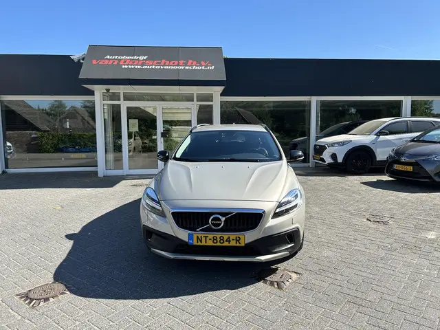 Volvo V40 Cross Country 1.5 T3 Nordic+ 2017 Benzine 4