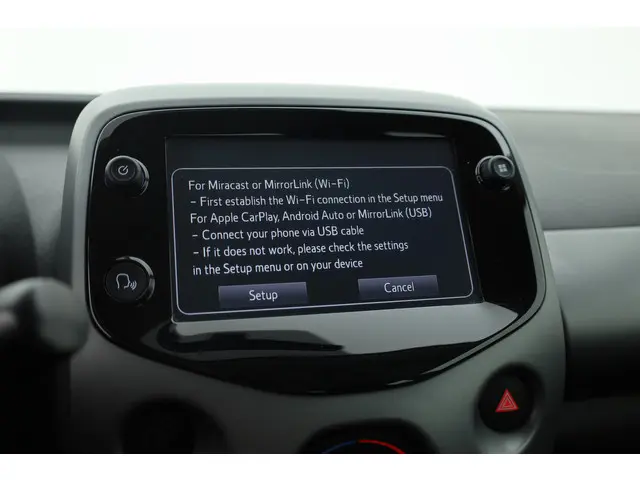 Toyota Aygo 1.0 VVT-i x-play 2021 Benzine 20