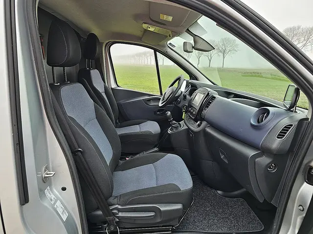 Opel Vivaro 1.6 2019 Diesel 7