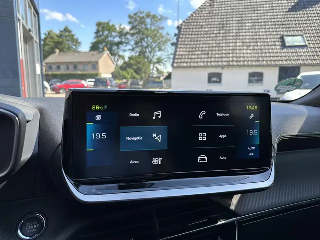 Peugeot e-2008 EV GT 2022 Elektrisch 24