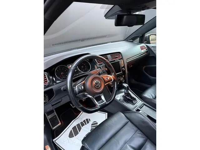 Volkswagen Golf 2.0 TSI GTI 2014 Benzine 44