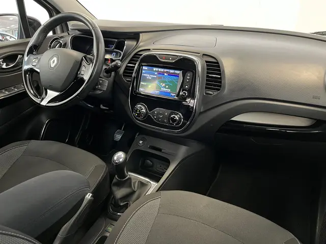 Renault Captur 0.9 TCe Dynamique 2015 Benzine 17