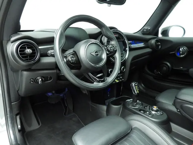 MINI Electric 3-deurs SE 2020 Elektrisch 6