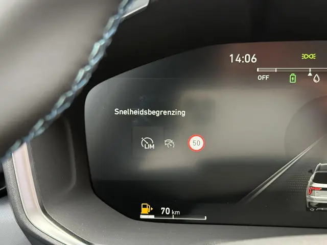 Lynk & Co 01 1.5 PHEV Business Edition 2025 Hybride Benzine 12