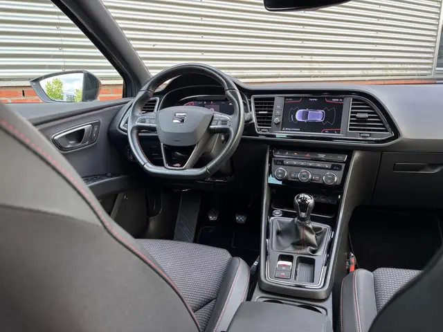 SEAT Leon 1.5 TSI FR Ultimate Edition 2020 Benzine 10