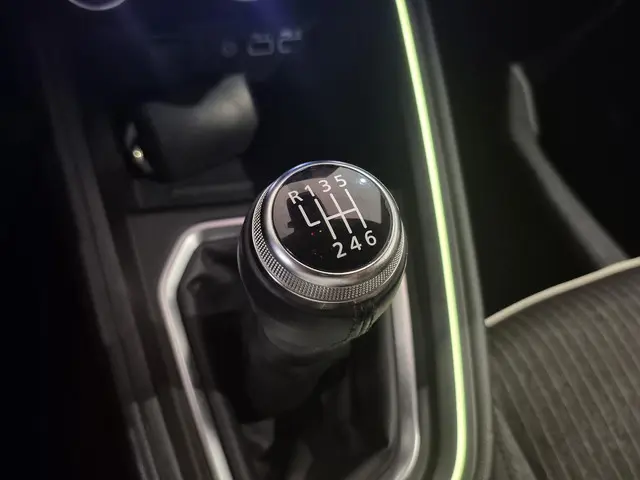 Mitsubishi Colt 1.0T Instyle 2024 Benzine 22