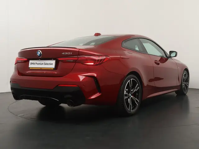 BMW 4 Serie Coupé 430i xDrive 2025 Benzine 9