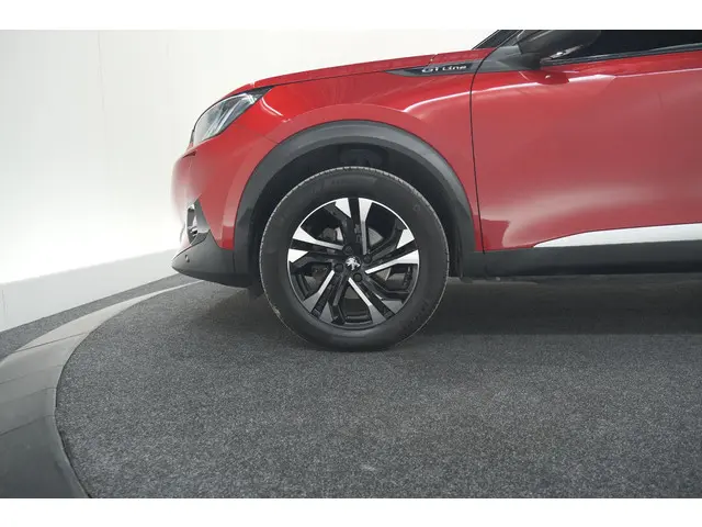 Peugeot 2008 PureTech 130 GT-Line 2020 Benzine 19