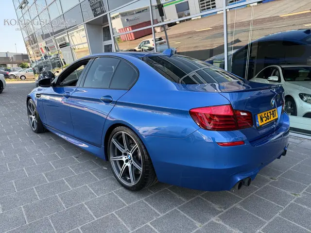 BMW M5 5-serie Competition Package 2015 Benzine 6