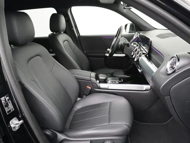 Mercedes-Benz EQB 250 Luxury Line 67 kWh 2023 Elektrisch 44