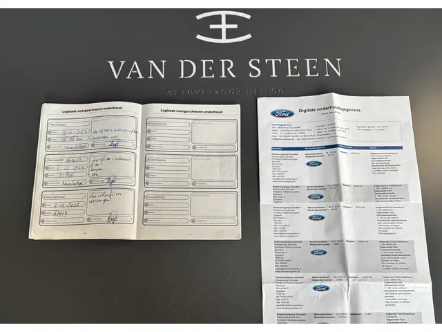 Ford C-MAX 1.5 Titanium 2016 Benzine 22