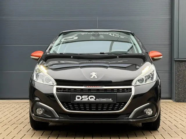 Peugeot 208 1.2 PureTech Roland Garros 2016 Benzine 23