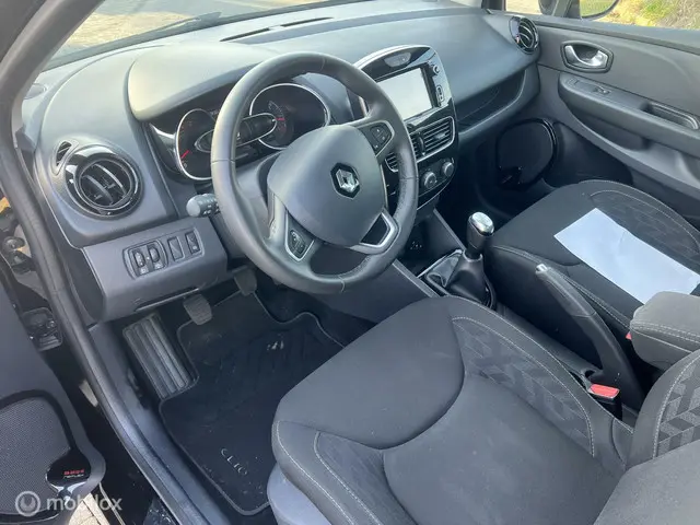 Renault Clio 0.9 TCe Limited 2018 Benzine 8