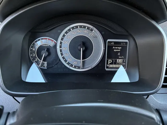 Suzuki Ignis 1.2 Select Smart Hybrid 2023 Benzine 4