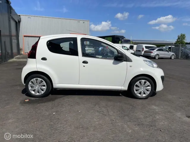 Peugeot 107 1.0 Blue Lease AIRCO 2013 Benzine 6