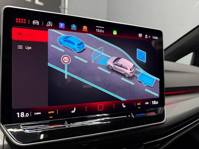 Volkswagen Golf 8.5 1.5 eTSI 50 Edition 2024 Benzine 21