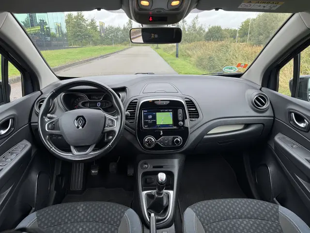 Renault Captur 1.2 TCe Intens 2017 Benzine 12