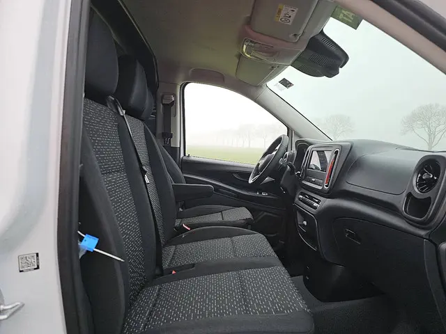 Mercedes-Benz Vito 116 2024 Diesel 7