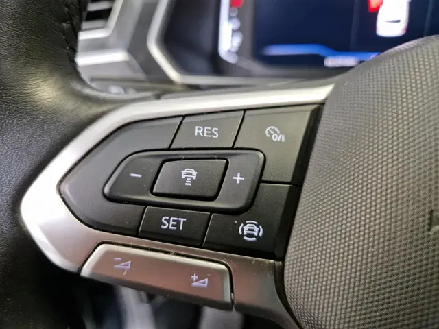 Volkswagen Tiguan 1.5 TSI Life Business 2021 Benzine 36