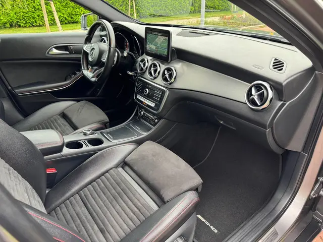 Mercedes-Benz GLA 200 d 2018 Diesel 20