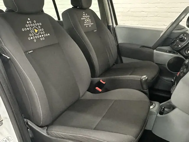 Renault Modus 1.2-16V Authentique 2012 Benzine 9