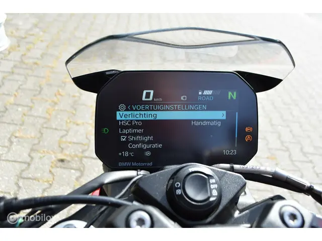 BMW S 1000 R  Alle pakketten 2022 Benzine 10