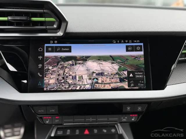 Audi RS3 2.5 TFSI RS 3 quattro 2025 Benzine 32