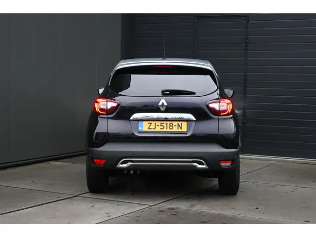 Renault Captur TCe 150 EDC Initiale Paris 2019 Benzine 8
