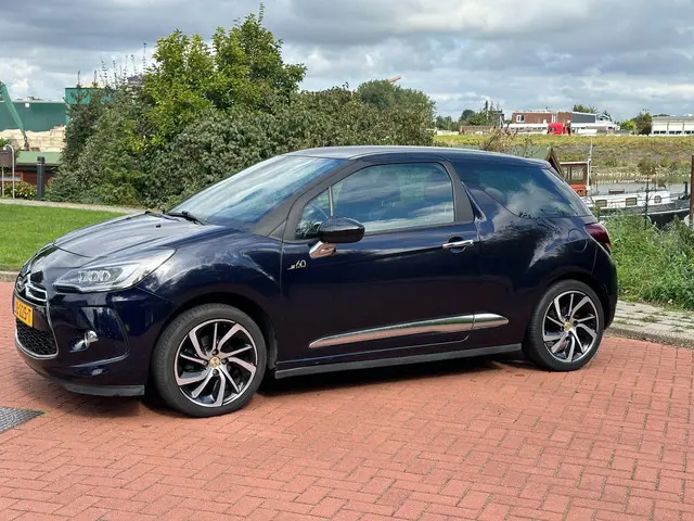 DS DS 3 1.2 PureTech 1955 Clima/Led/Navi/105PK 2016 Benzine 4
