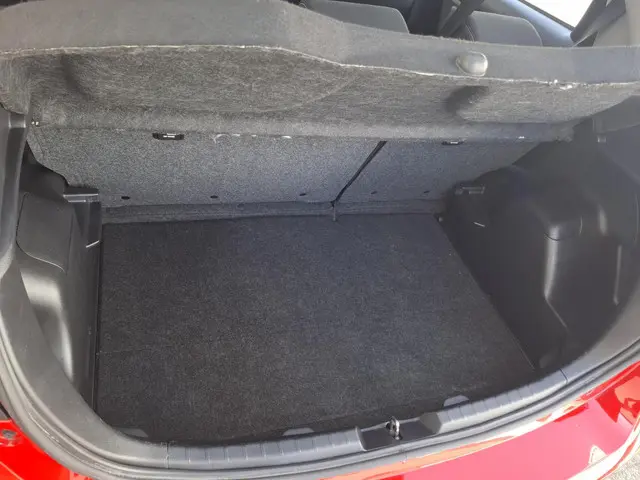 Toyota Yaris 1.5 Hybrid Active 2019 Hybride Benzine 28