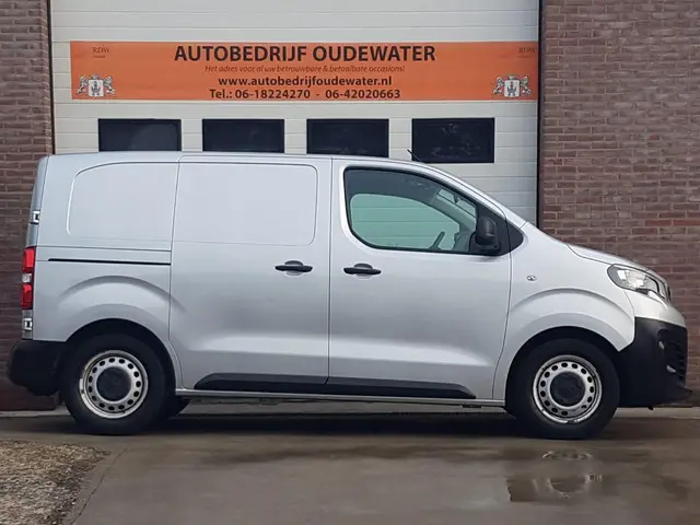 Peugeot Expert 226C 1.6 BlueHDI 95 Premium 2019 Diesel 8