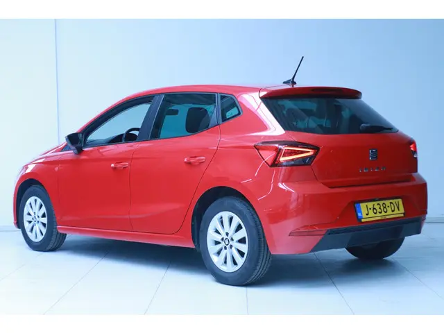 SEAT Ibiza 1.0 TSI Flex 2020 Benzine 6