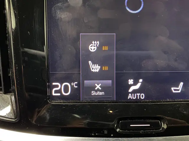 Volvo V60 2.0 T5 R-Design 2020 Benzine 27