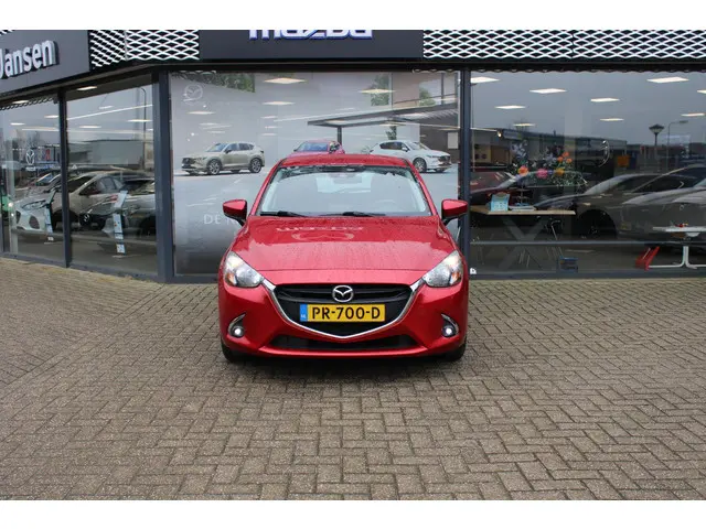 Mazda 2 1.5 Skyactiv-G Dynamic 2017 Benzine 8