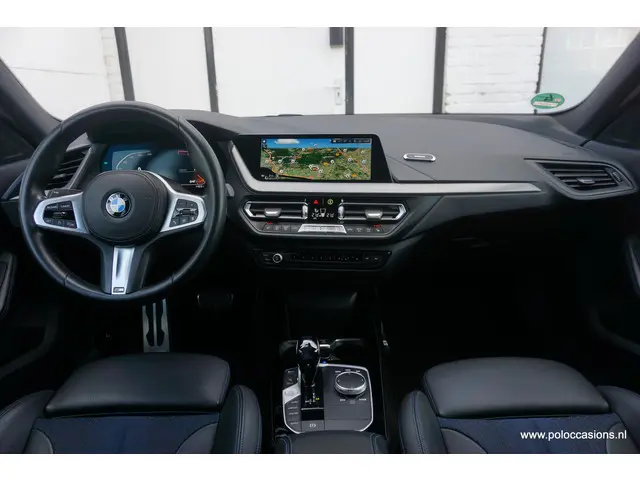 BMW 2 Serie Gran Coupé 218i High Exec 2020 Benzine 8