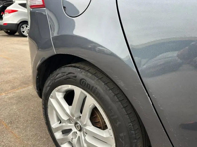 Renault Clio Estate 0.9 TCe Zen AIRCO | NAVI ! 2018 Benzine 18