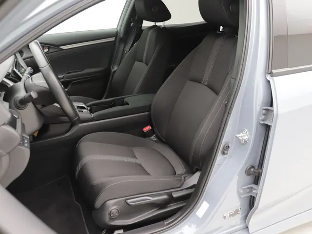 Honda Civic 1.0 i-VTEC Business Edition 2020 Benzine 12