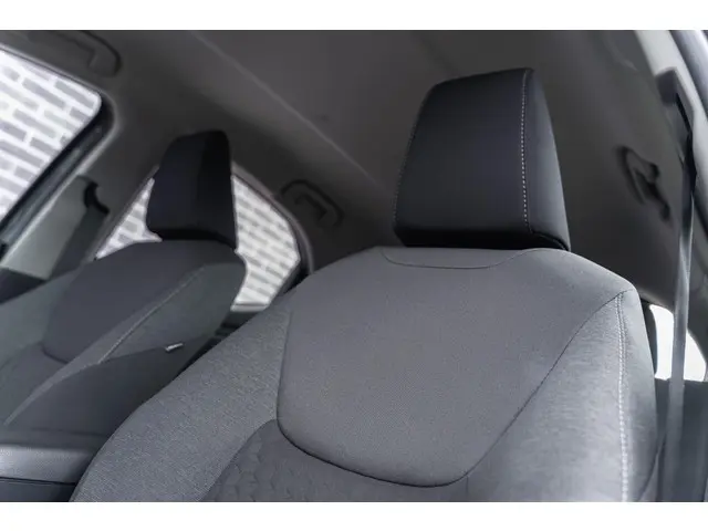 Toyota Yaris 1.5 Hybrid Dynamic 2021 Hybride Benzine 20