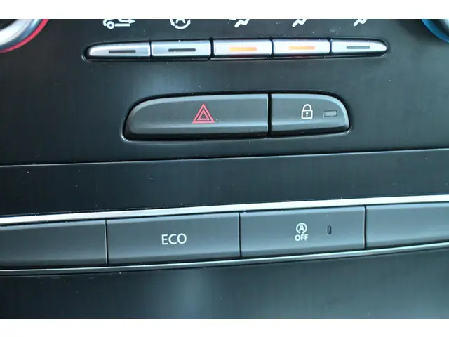 Renault Scénic TCe 140 Intens 2022 Benzine 23