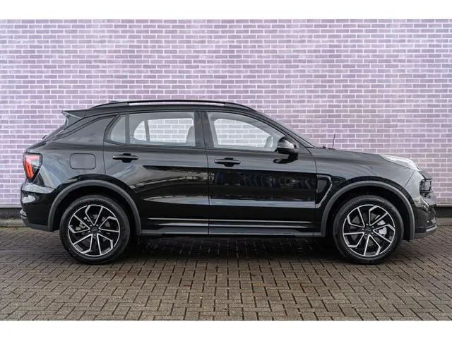 Lynk & Co 01 1.5 Core 2025 Hybride Benzine 10